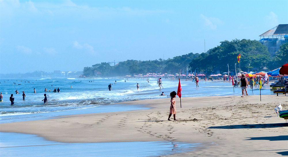 Vilarisi Hotel Legian Kültér fotó