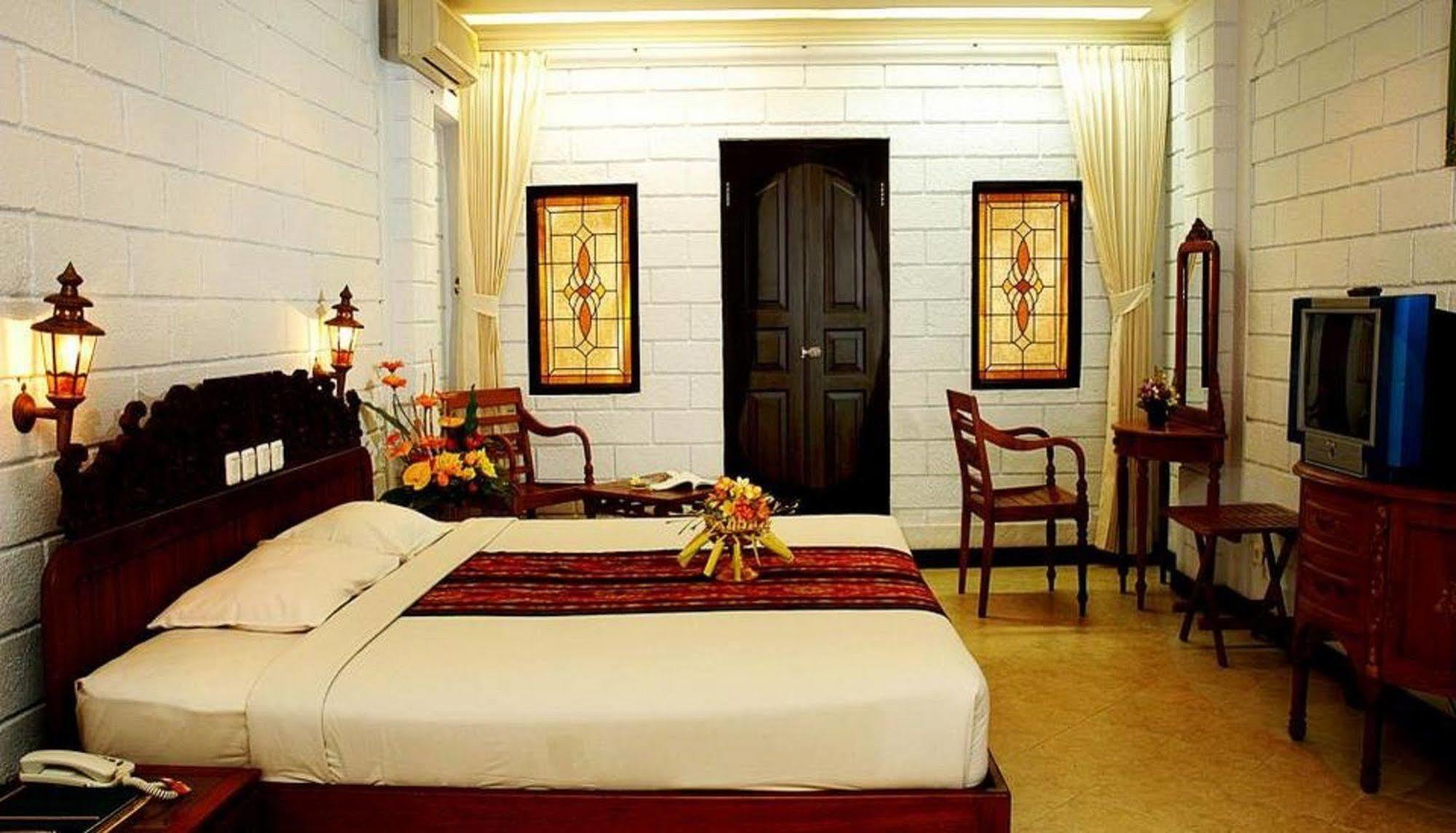 Vilarisi Hotel Legian Kültér fotó
